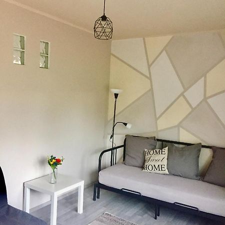 Lelle-Kert Apartman 01 Balatonlelle Luaran gambar